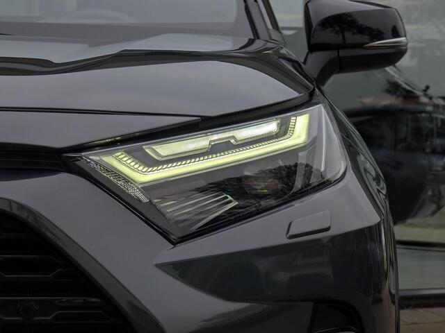 Toyota RAV4 2.5 Hybrid Bi-Tone | Trekhaak | Stoel- Stuurverwarming | All-Season | Elek. Kofferklep | Leer | Camera