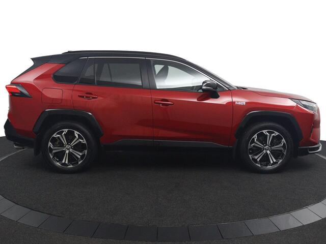 Toyota RAV4 2.5 Plug-in Hybrid AWD Bi-Tone Plus | 360 Camera | Trekhaak | Elektrisch verstelbare bestuurdersstoel | Navigatie | JBL |