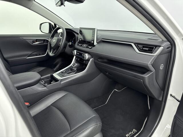 Toyota RAV4 2.5 Hybrid AWD Style | Voorruit-Stuur-Stoelverwarming | Parkeersensoren V+A |