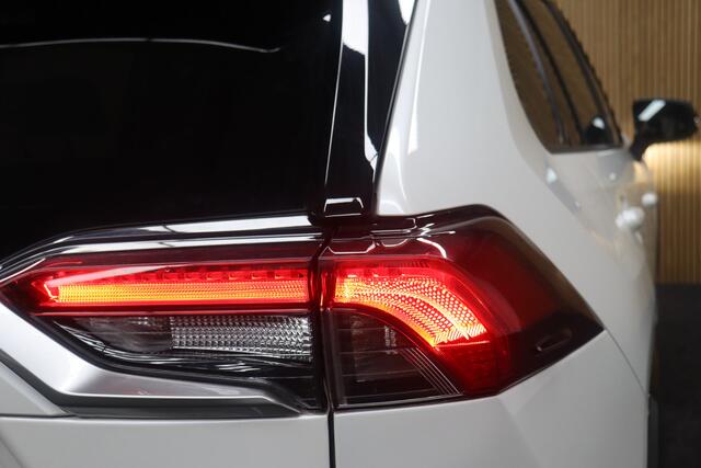 Toyota RAV4 2.5 Hybrid Style Automaat Bi-tone kleur | Clima | Cruise adaptief | PDC voor en achter