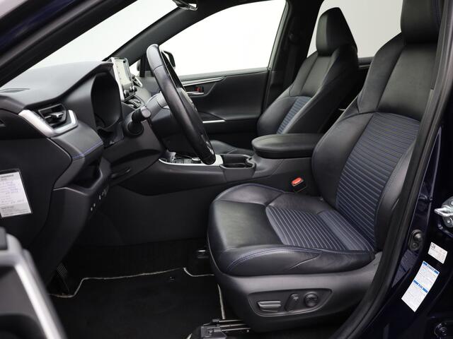Toyota RAV4 2.5 Hybrid AWD Bi-Tone | Trekhaak afnb. | Elk. A-klep | Stuur & Stoel verw. | Keyless | Prijs Rijklaar!!
