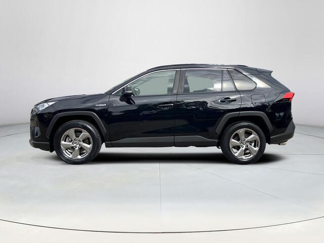Toyota RAV4 2.5 Hybrid Dynamic | Carplay | Stoel- + stuurverwarming | Parkeersensoren | 18 inch LM-velgen |