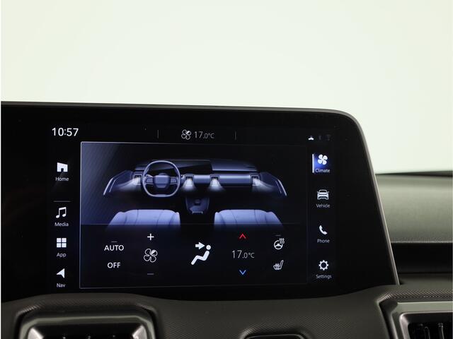 Toyota URBAN CRUISER Executive AWD 61 kWh *DEMO* | 19"LM velgen | 360 camera | Two-tone metaallak | Protection Pack |