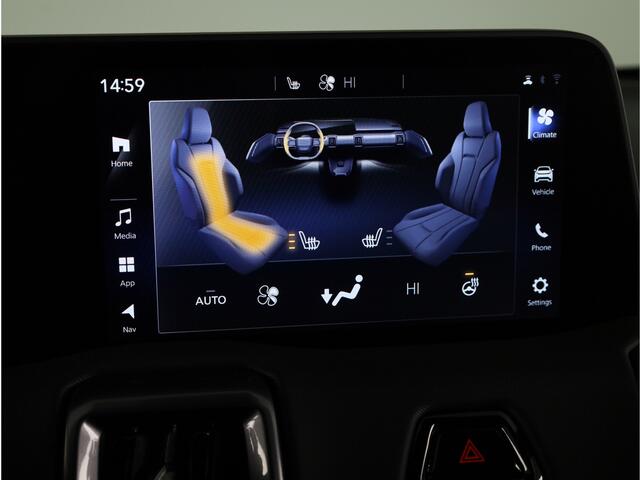 Toyota URBAN CRUISER Dynamic 61 kWh *NIEUW* | 18" LM velgen | Metaallak | Draadloze telefoonlader |