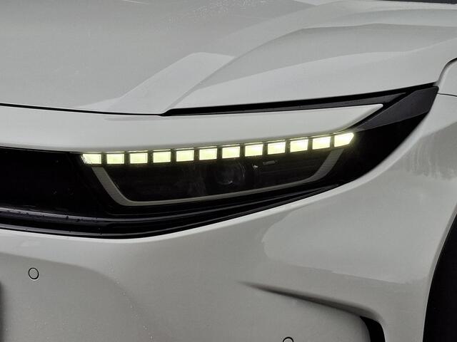 Toyota URBAN CRUISER Executive 61 kWh | JBL Premium Sound | Panoramadak | 360 camera | Adaptive High Beam |