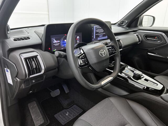Toyota URBAN CRUISER Executive 61 kWh | Apple Carplay & Android Auto | Parkeercamera | 28-01 TB