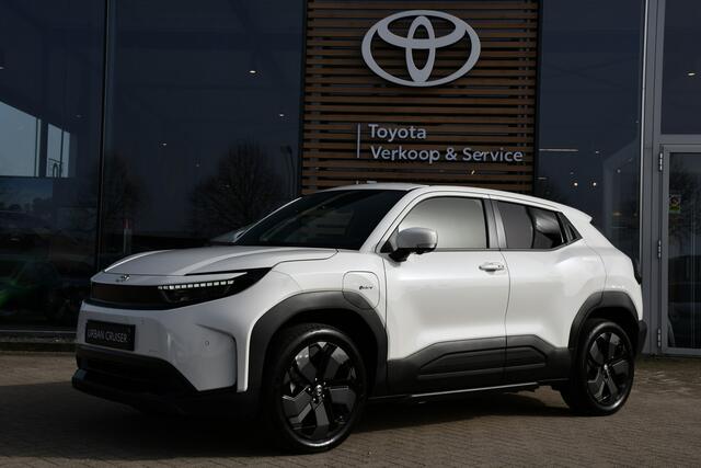 Toyota URBAN CRUISER Executive 61 kWh Automaat 174pk | Nieuw | Panoramadak | JBL-audio | LED koplampen |
