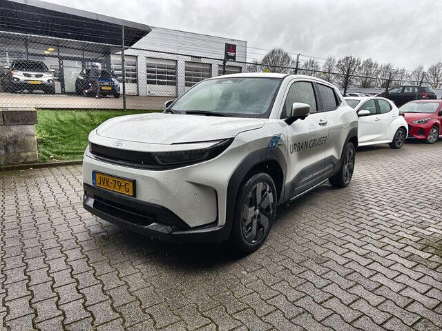 Toyota URBAN CRUISER Executive 61 kWh