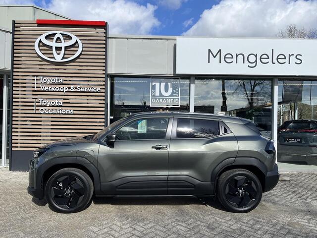 Toyota URBAN CRUISER Dynamic 61 kWh | Nu met EXTRA INRUILVOORDEEL VAN ¤ 1.500,-