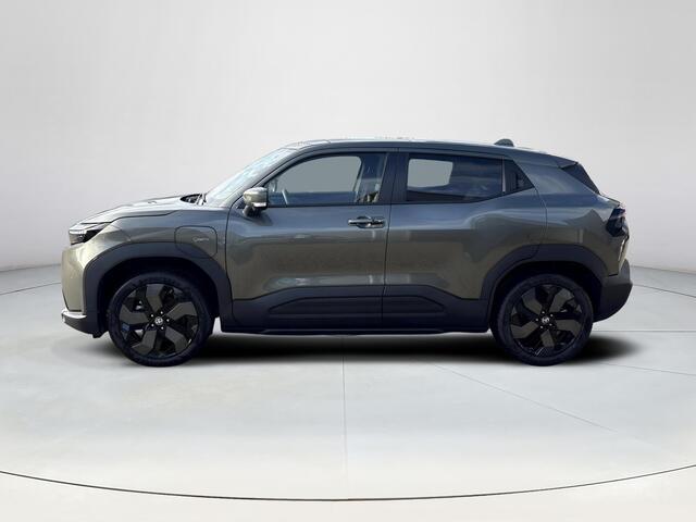 Toyota URBAN CRUISER Executive 61 kWh **LAND BREEZE GREEN/ NIEUWE AUTO/ DIRECT LEVERBAAR**