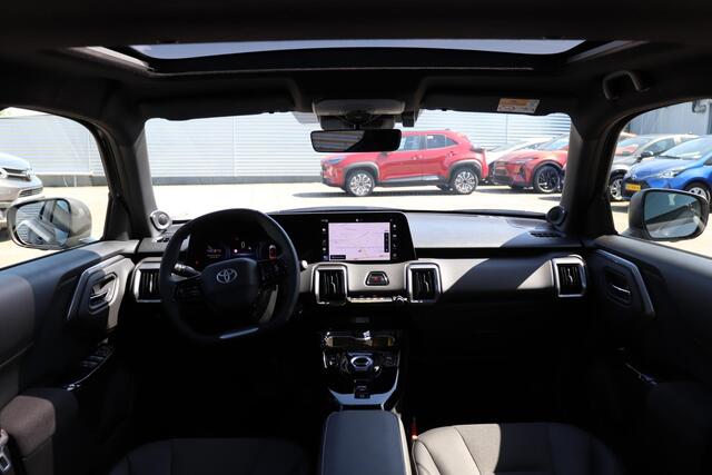 Toyota URBAN CRUISER Executive 61 kWh, Direct leverbaar 3000 inruiplremi, JBL, BSM, 360 Camera, Leder!