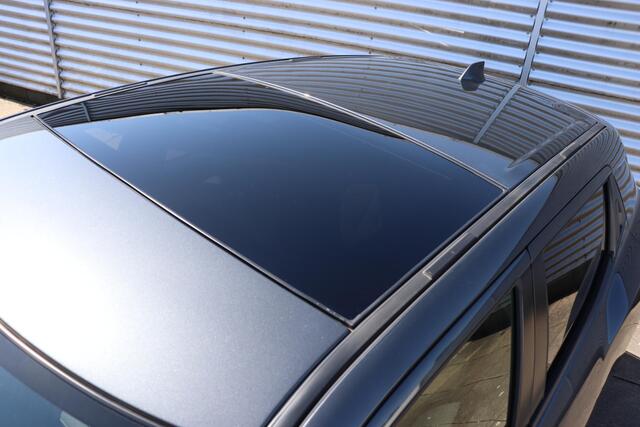 Toyota URBAN CRUISER Executive 61 kWh, Direct leverbaar 3000 inruiplremi, JBL, BSM, 360 Camera, Leder!