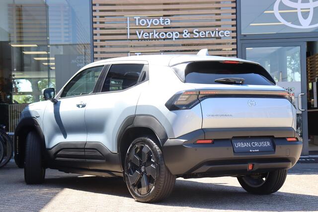 Toyota URBAN CRUISER Executive 61 kWh , Nieuw en direct leverbaar met ¤3.000 inruilvoordeel