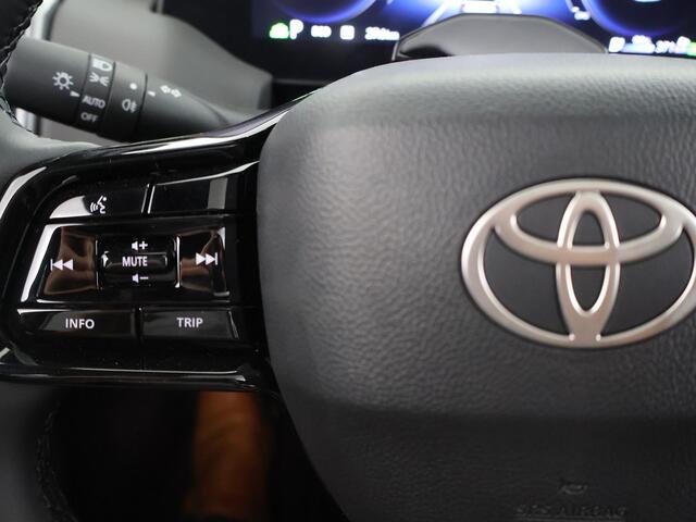 Toyota URBAN CRUISER Executive 61 kWh 0001562788