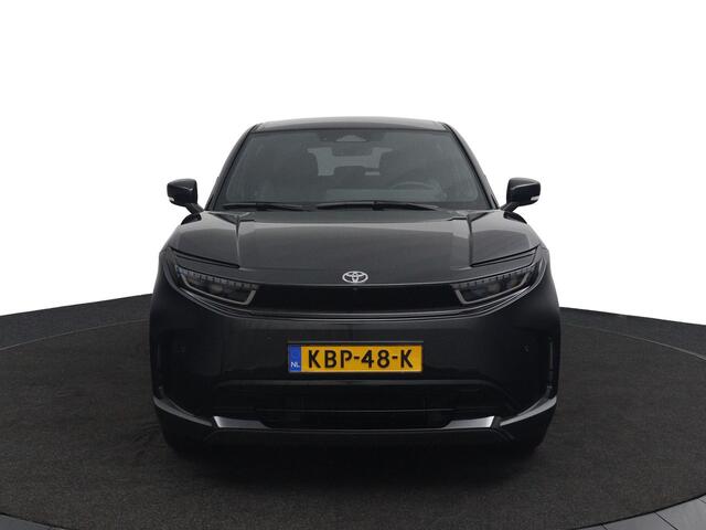 Toyota URBAN CRUISER Dynamic 61 kWh | Volledig Lederen Bekleding | Parkeersensoren Rondom | Keyless Entry | Led Verlichting |