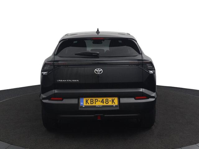 Toyota URBAN CRUISER Dynamic 61 kWh | Volledig Lederen Bekleding | Parkeersensoren Rondom | Keyless Entry | Led Verlichting |