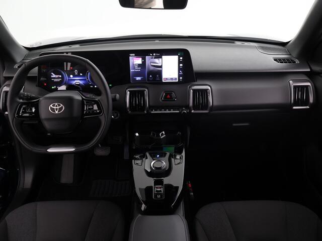 Toyota URBAN CRUISER Dynamic 61 kWh