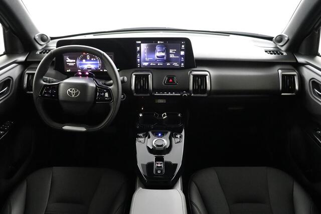 Toyota URBAN CRUISER Dynamic 61 kWh | Nieuw direct leverbaar | 10 jaar fabrieksgarantie |