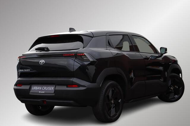 Toyota URBAN CRUISER Dynamic 61 kWh, ¤ 2.500 inruilvoordeel, Stuur & Stoel verwarming, 67kW DC, Camera!