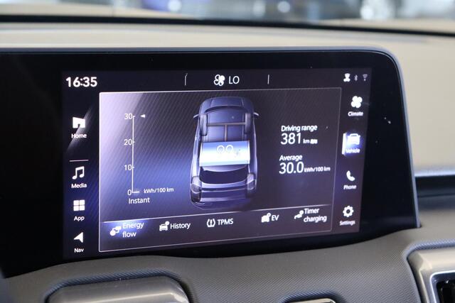 Toyota URBAN CRUISER Executive 61 kWh, Nieuw en snel leverbaar met ¤2500 inruilpremie!
