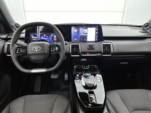 Toyota URBAN CRUISER Executive 61 kWh *EV-Deal* | JBL | Panorama dak | Stoelverwarming |