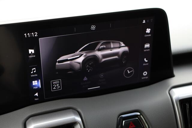 Toyota URBAN CRUISER Executive 61 kWh, JBL, 360 Camera, ¤ 2.500 Inruil Voordeel ! Adaptieve cruise control, Apple Carplay / Android Auto.