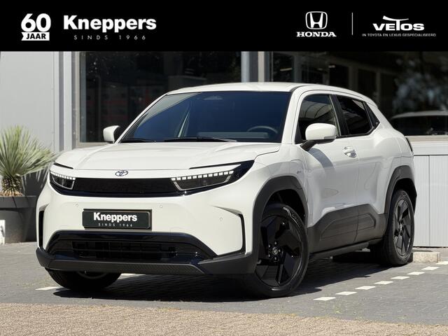 Toyota URBAN CRUISER Dynamic 61 kWh Dodehoekdetectie, Navigatie, Parkeersensoren V+A