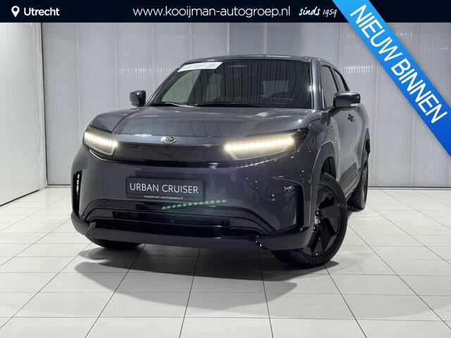 Toyota URBAN CRUISER Dynamic 61 kWh € 3000 inruilpremie, Stoelverwarming, Applecarplay/android auto,
