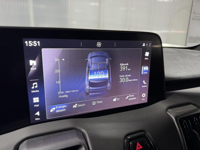 Toyota URBAN CRUISER Dynamic 61 kWh € 3000 inruilpremie, Stoelverwarming, Applecarplay/android auto,