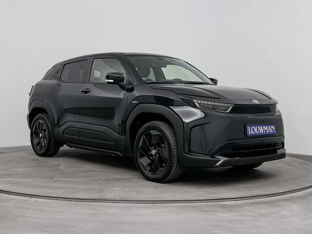 Toyota URBAN CRUISER Dynamic 61 kWh | Apple Carplay & Android Auto | Parkeercamera | * Korting via deal Tim