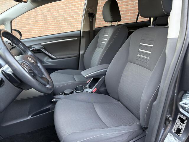 Toyota VERSO 1.8 VVT-i Business "Edition - Nieuwstaat"