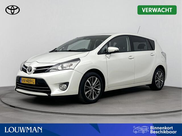 Toyota VERSO 1.8 VVT-i Dynamic | Trekhaak | Navigatie | Dealer onderhouden | NL-Auto |