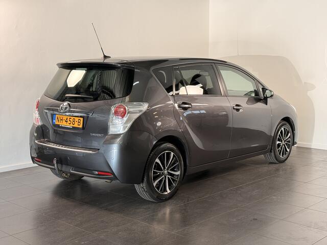 Toyota VERSO 1.8 VVT-i Executive | Dealeronderhouden | Trekhaak | Panoramadak |