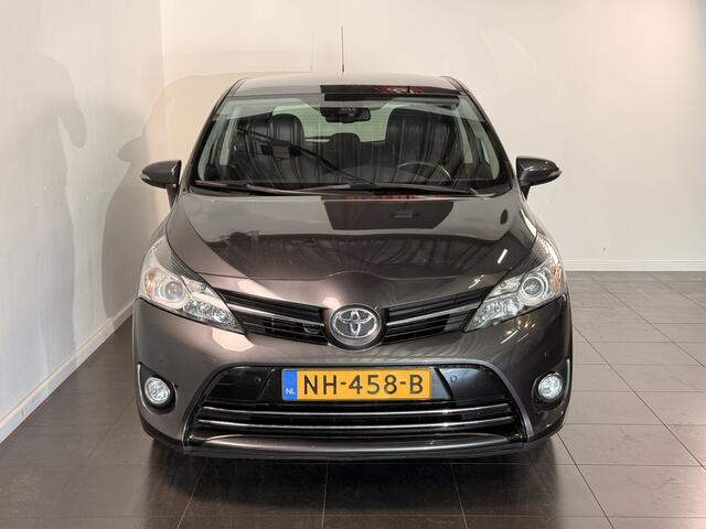 Toyota VERSO 1.8 VVT-i Executive | Dealeronderhouden | Trekhaak | Panoramadak |
