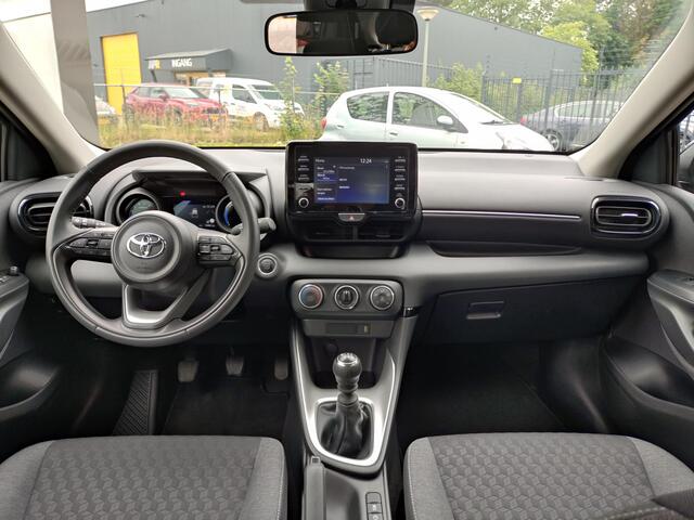Toyota YARIS 1.5 VVT-i Dynamic