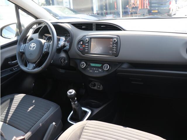 Toyota YARIS 1.5 VVT-i Aspiration I Navi I Camera I Climate Control