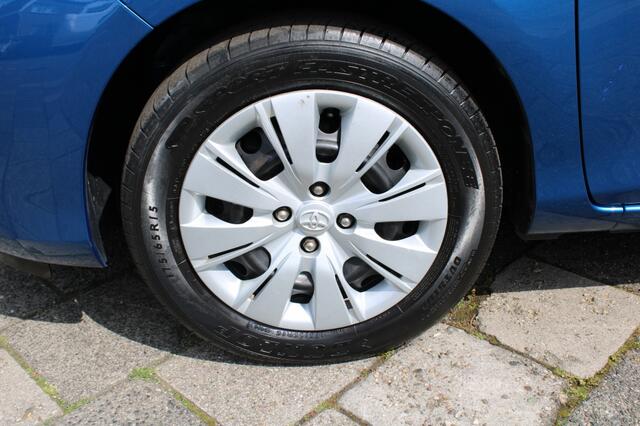 Toyota YARIS 1.5 Hybrid Now