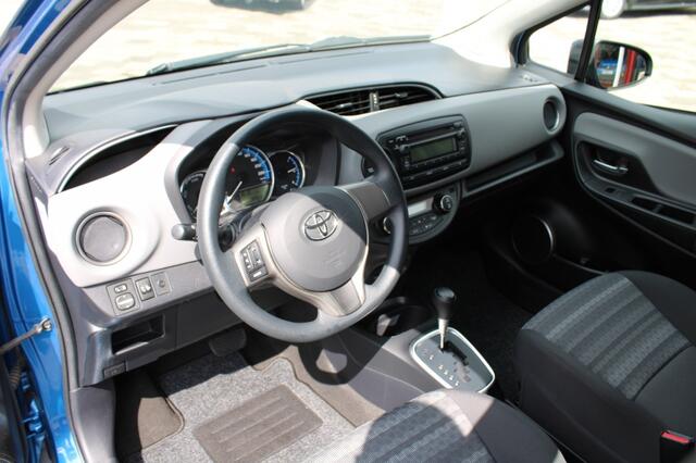 Toyota YARIS 1.5 Hybrid Now