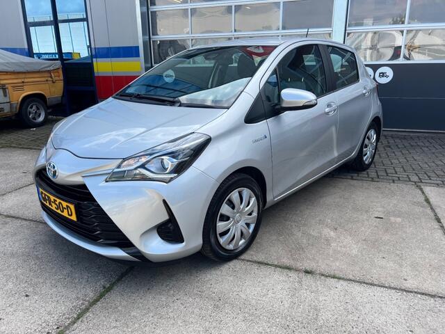 Toyota YARIS 1.5 HYB. ACTIVE *ACHTERUITRIJCAMERA*BLUETOOTH*AIRCO*