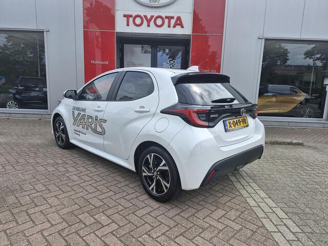 Toyota YARIS 1.5 Hybrid 115 First Edition