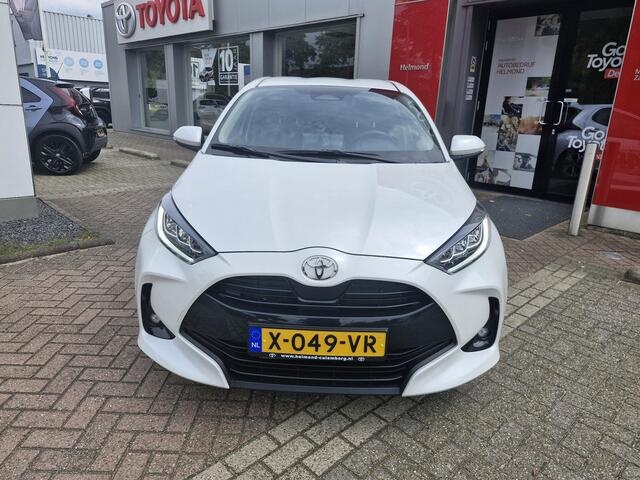 Toyota YARIS 1.5 Hybrid 115 First Edition