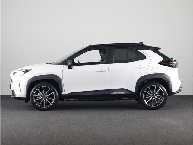 Toyota YARIS Cross 1.5 Hybrid 130 GR-Sport *DEMO* | Glazen Panoramadak | JBL-Audio |