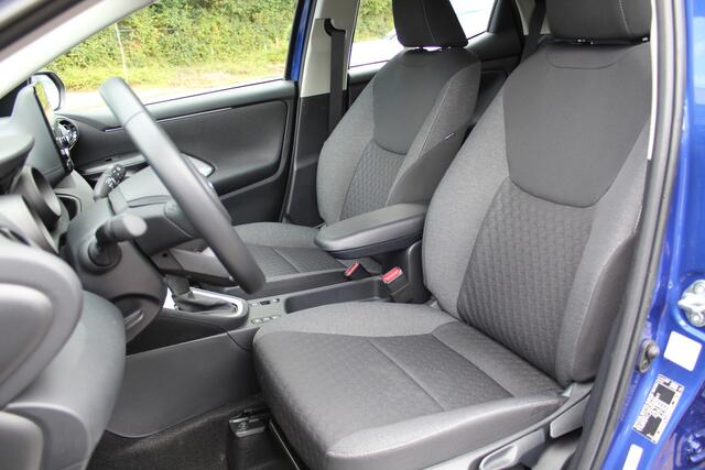 Toyota YARIS 1.5 Hybrid Dynamic Limited | Rijklaar | Navi | Apple/Android | LED | Camera | LMV