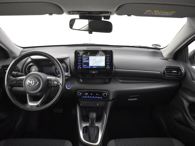 Toyota YARIS 1.5 Hybrid First Edition | Navigatie | LM Velgen