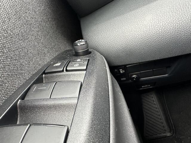 Toyota YARIS 1.5 Hybrid Dynamic