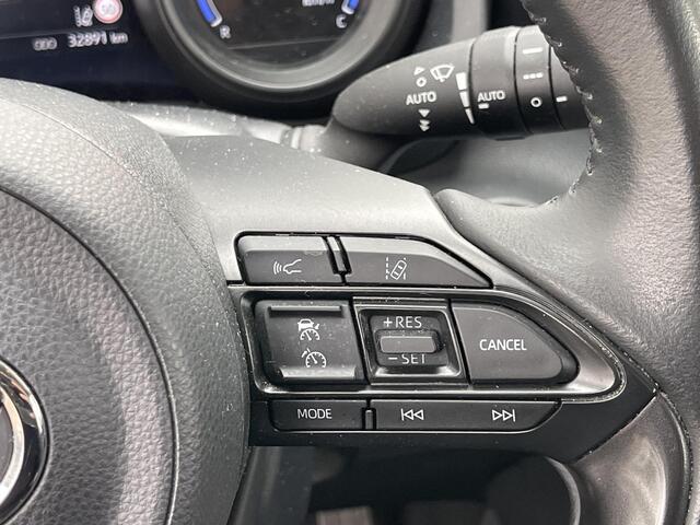 Toyota YARIS 1.5 Hybrid Dynamic , Keyless entry, Navigatie, Lichtmetaal, 1e eigenaar slechte 32000 km