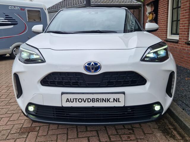Toyota YARIS 1.5 Hybrid Team D, CAMERA / APPLE CARPLAY / ANDROID AUTO / NAVI