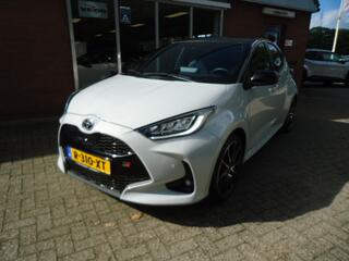 toyota-yaris-1.5-hybrid-gr-sport-pa