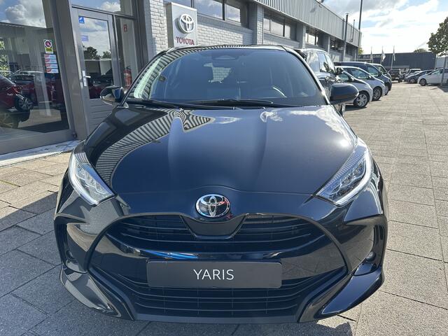 Toyota YARIS 1.5 Hybrid 115 First Edition