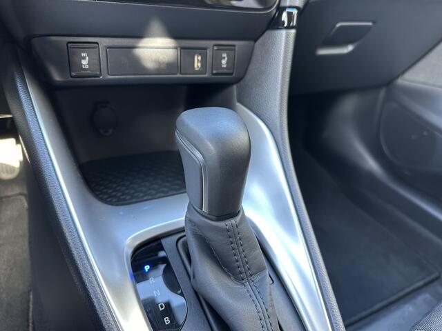 Toyota YARIS 1.5 Hybrid 115 First Edition